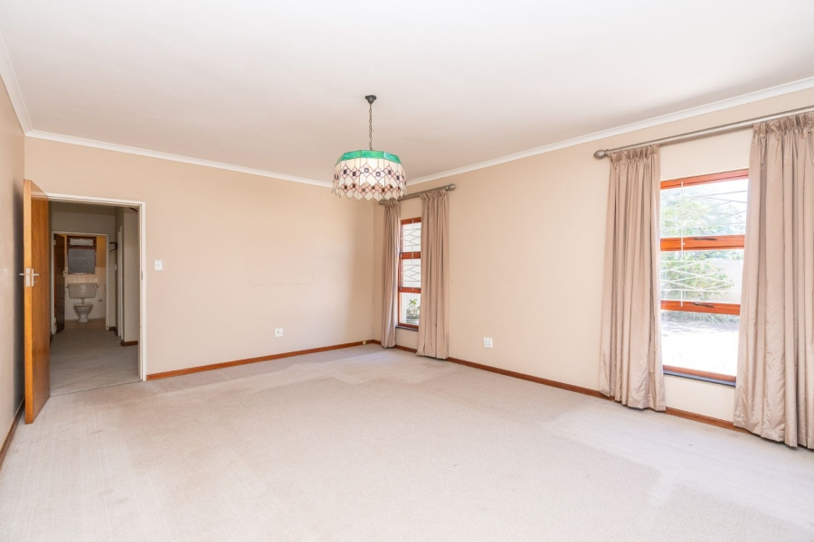 To Let 4 Bedroom Property for Rent in Milnerton Western Cape